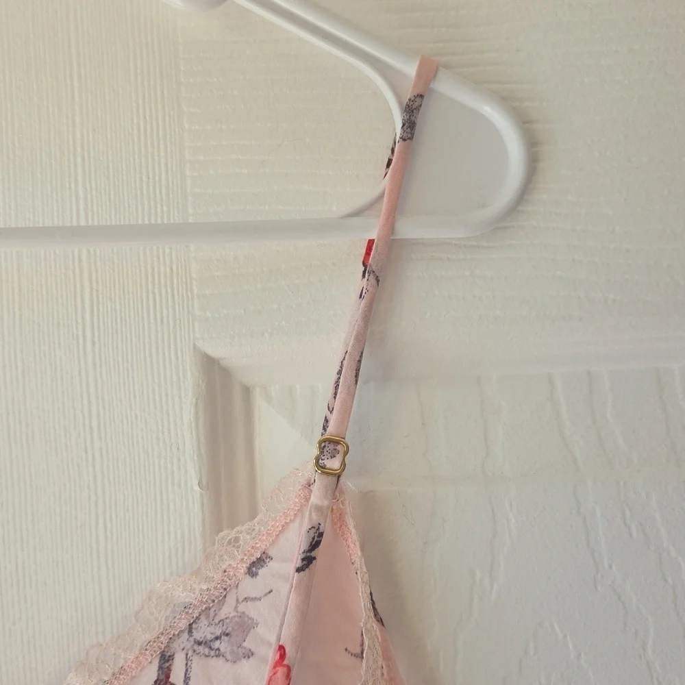 Victoria's Secret Lingerie S Slip Lace Tank Top Floral Adjustable Straps